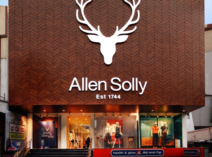 Allen Solly refurbishes brand identity with the launch of largest India store 